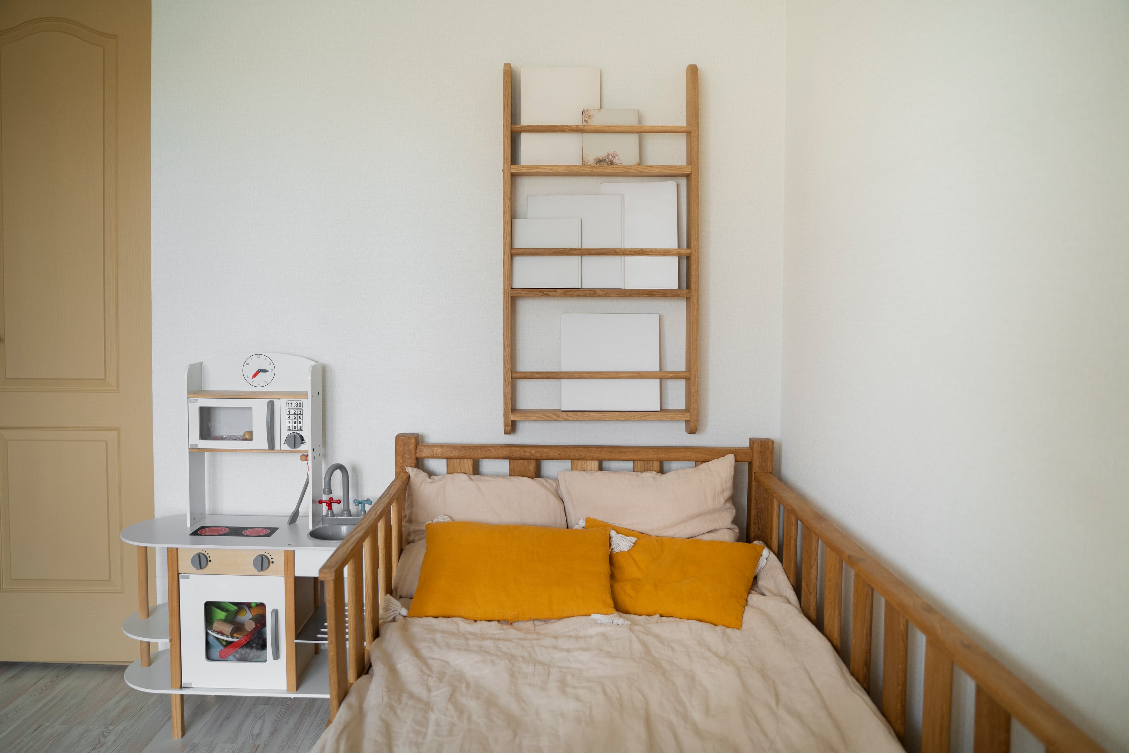 KIDS BEDROOM